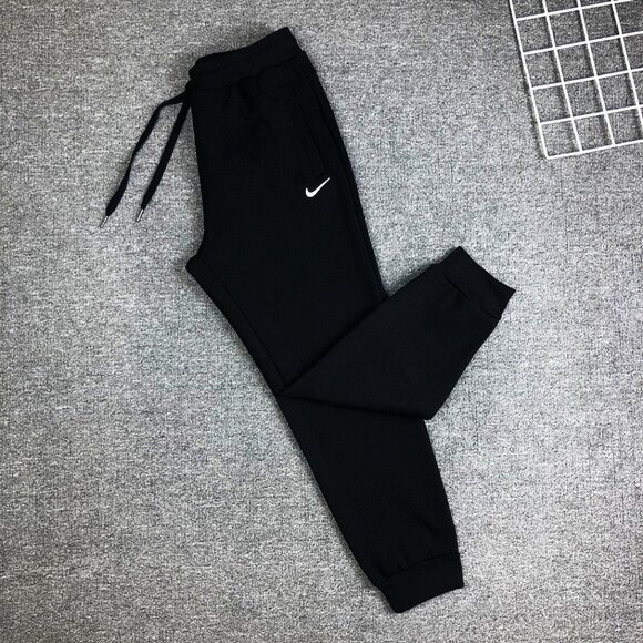 nike embroidered fleece sweatpants - Picture 3 of 8